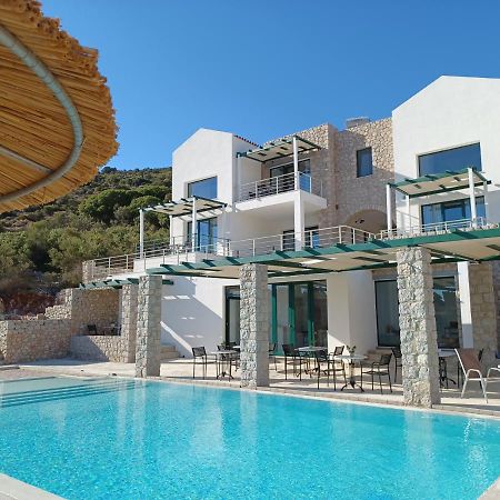 Karinta Bay Apartments Kültér fotó