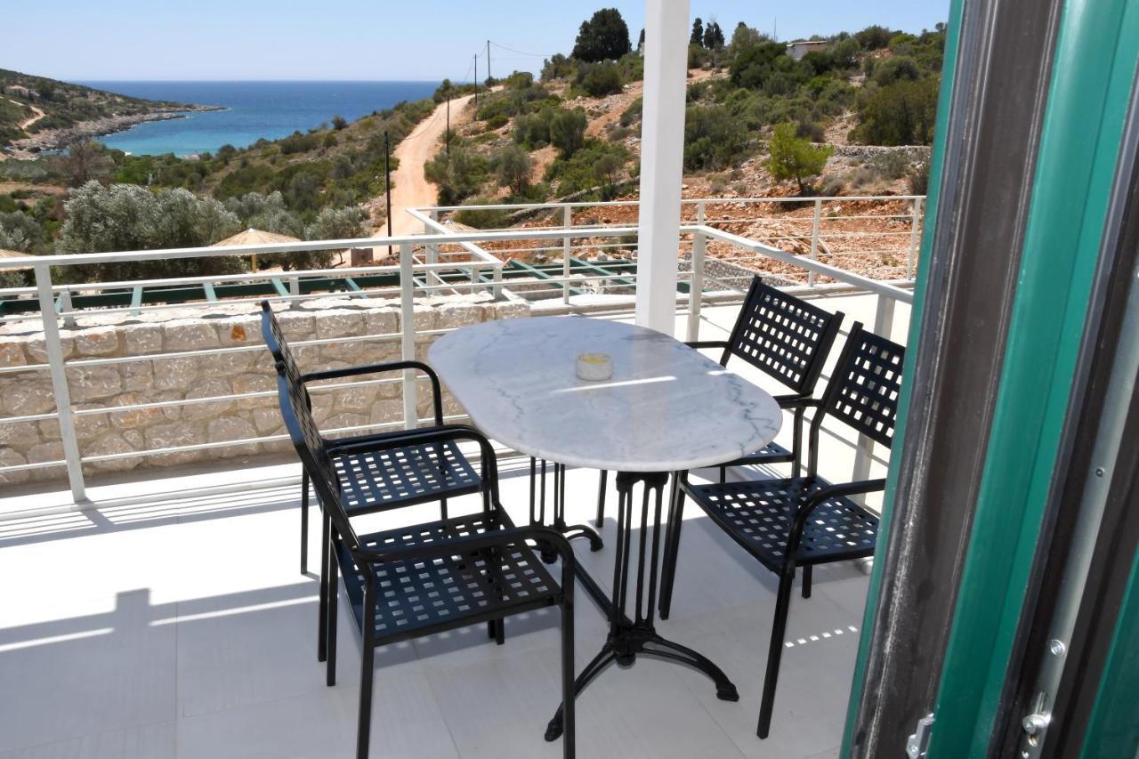 Karinta Bay Apartments Kültér fotó